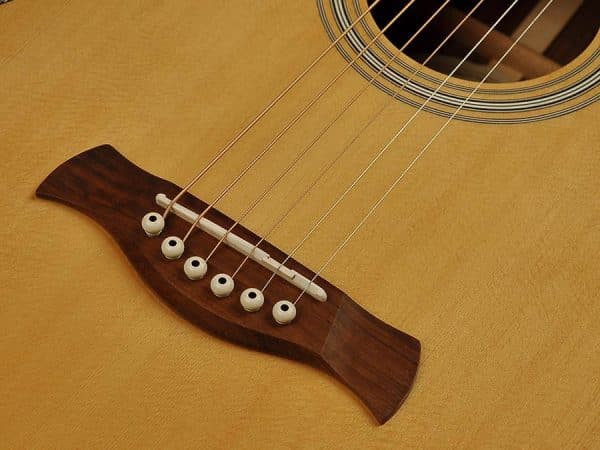 Stålsträngad Gitarr: Richwood Master Series Handmade Parlor Guitar Gitarr